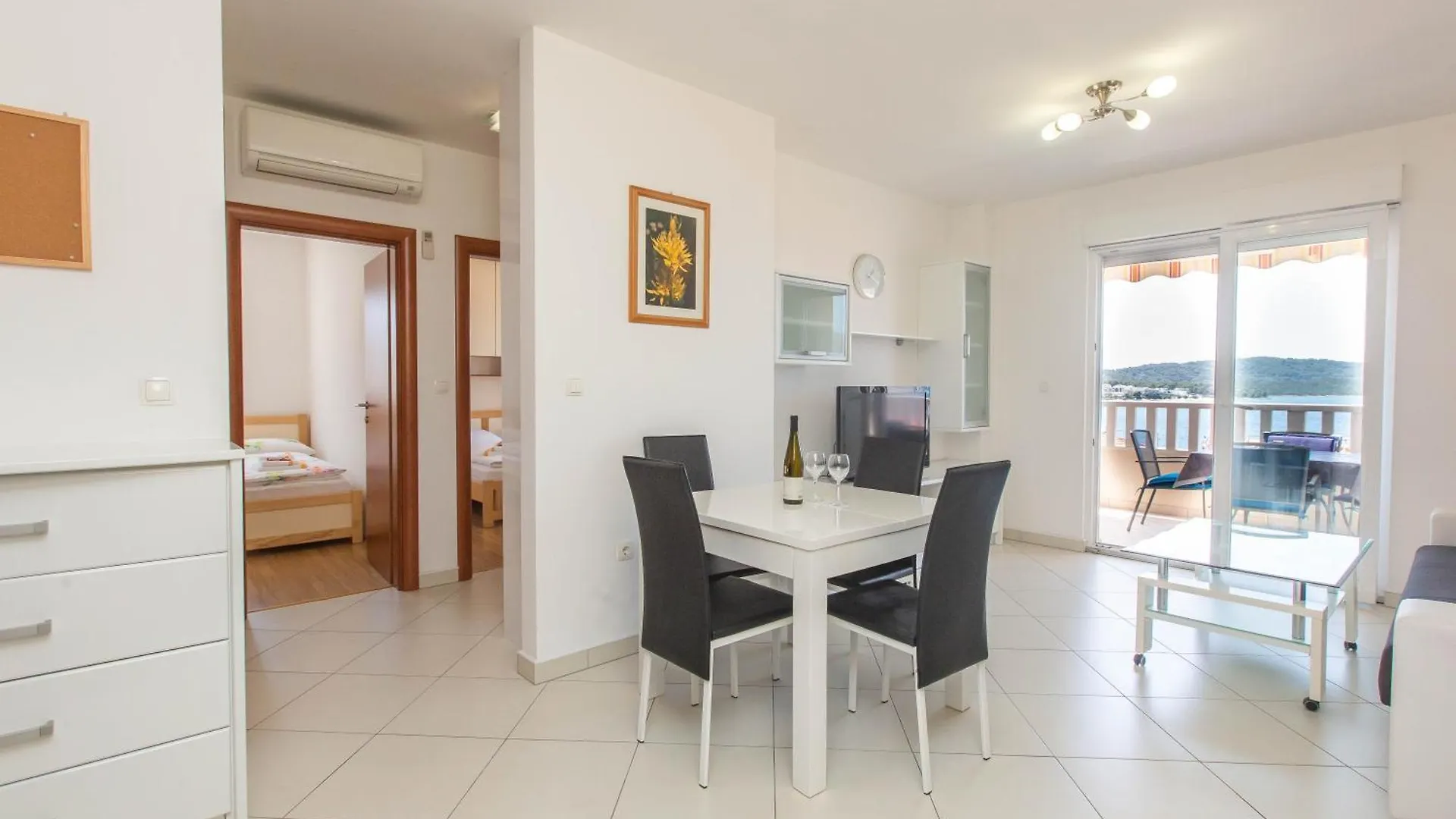 Apartman Angy Τρογκίρ